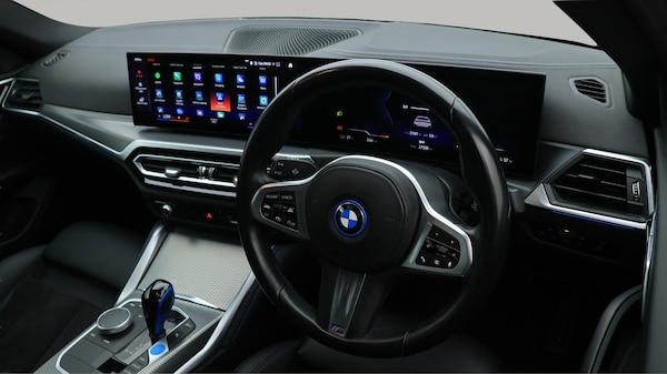 Used BMW i4 2022 for sale - 76099535: Photo 10