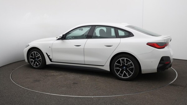 Used BMW i4 2022 for sale - 76099535: Photo 46