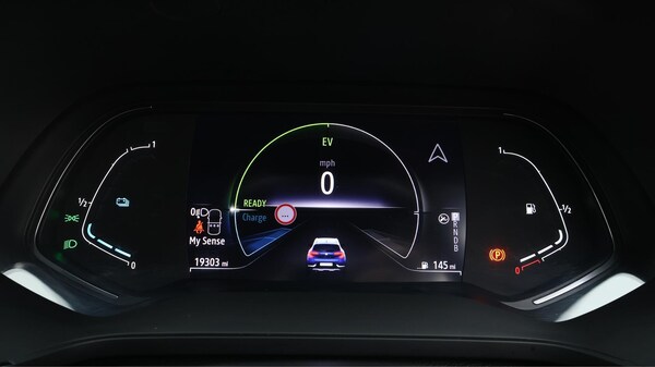 Used Renault Captur 2022 for sale - 76326849: Photo 11