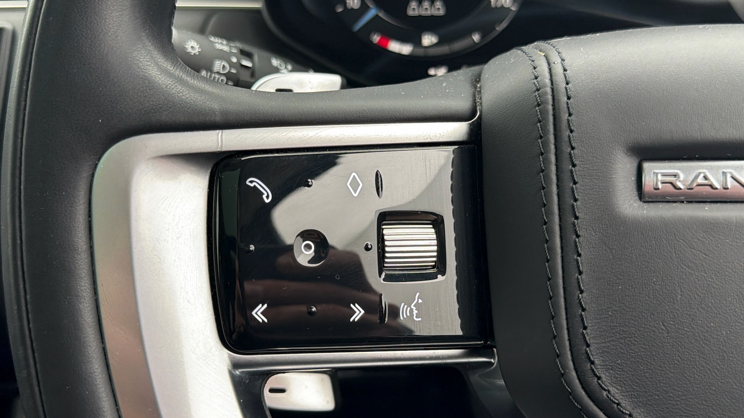 Used Land Rover Range Rover 2023 for sale - 78150780: Photo 23