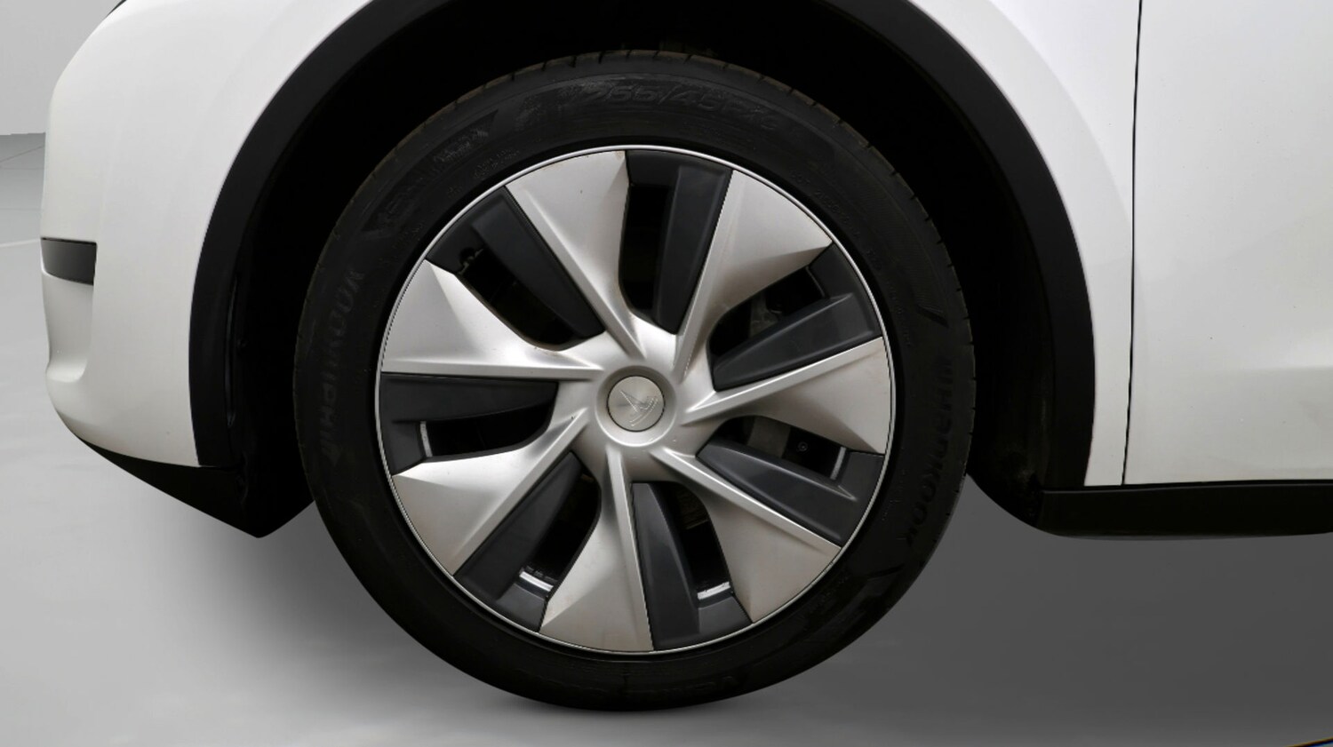 Used Tesla Model Y 2023 for sale - 77749725: Photo 18