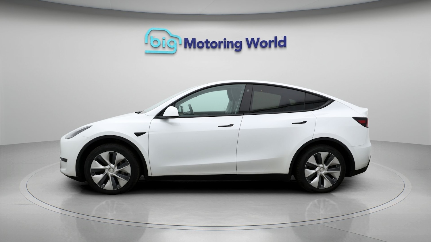 Used Tesla Model Y 2023 for sale - 77749725: Photo 4