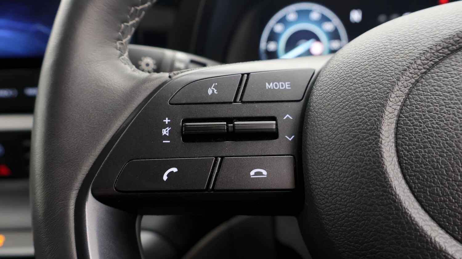 Used Hyundai BAYON 2023 for sale - 77296629: Photo 28