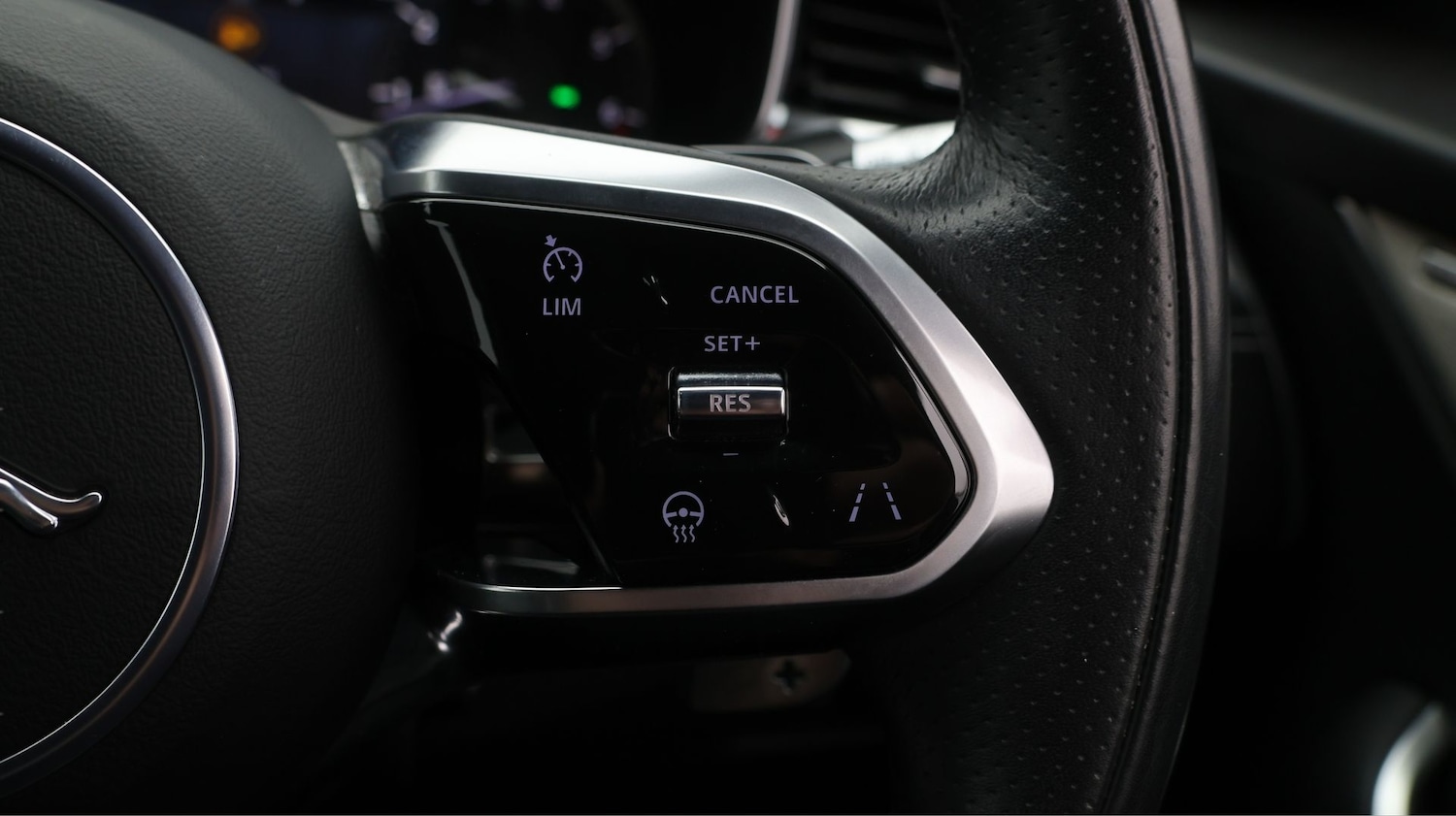 Used Jaguar F-Pace 2021 for sale - 77730072: Photo 24