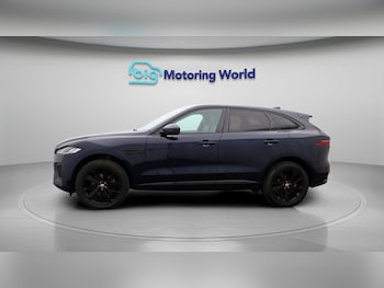 Used Jaguar F-Pace 2021 for sale - 77730072: Photo