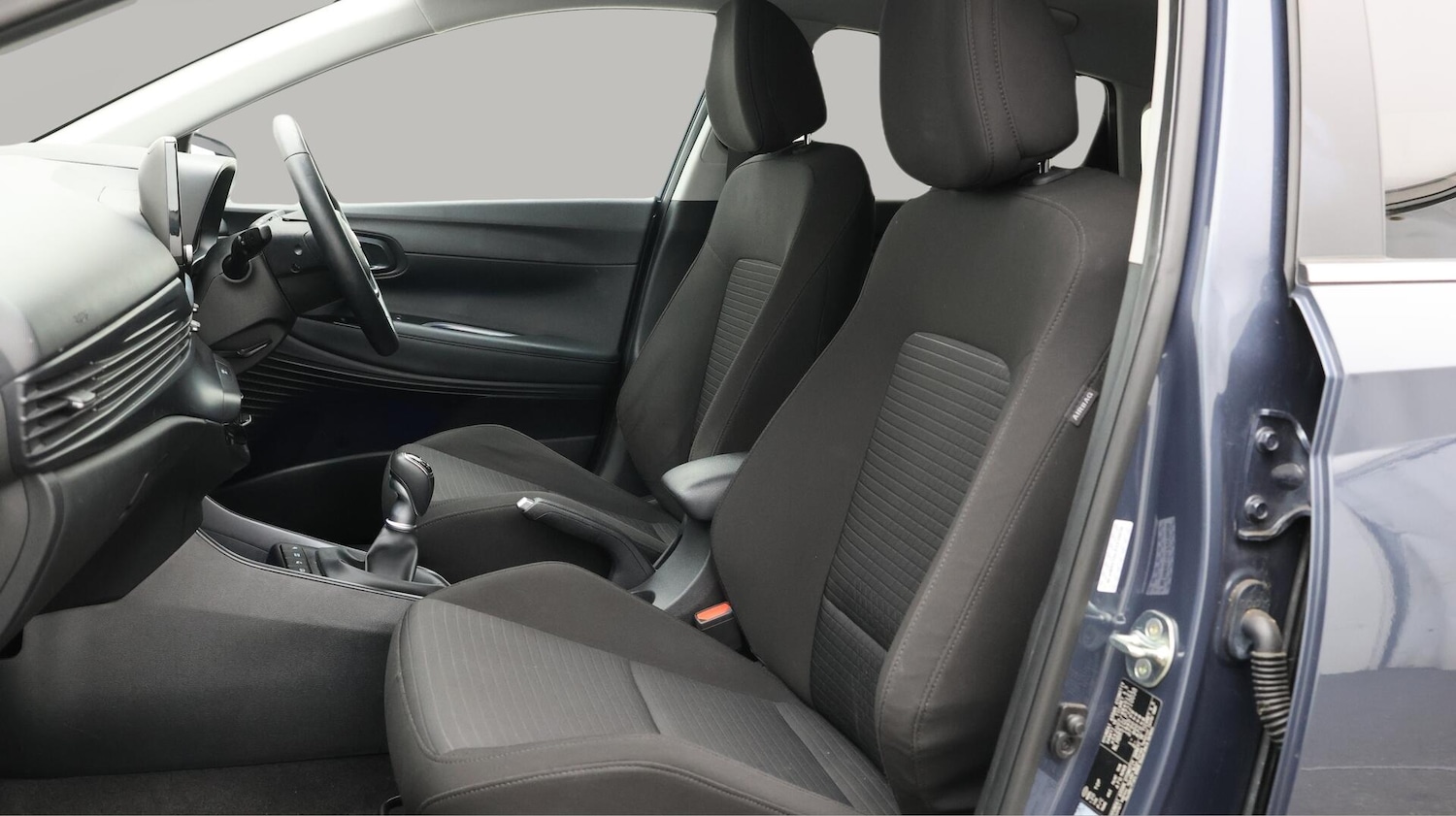 Used Hyundai i20 2022 for sale - 76388820: Photo 15