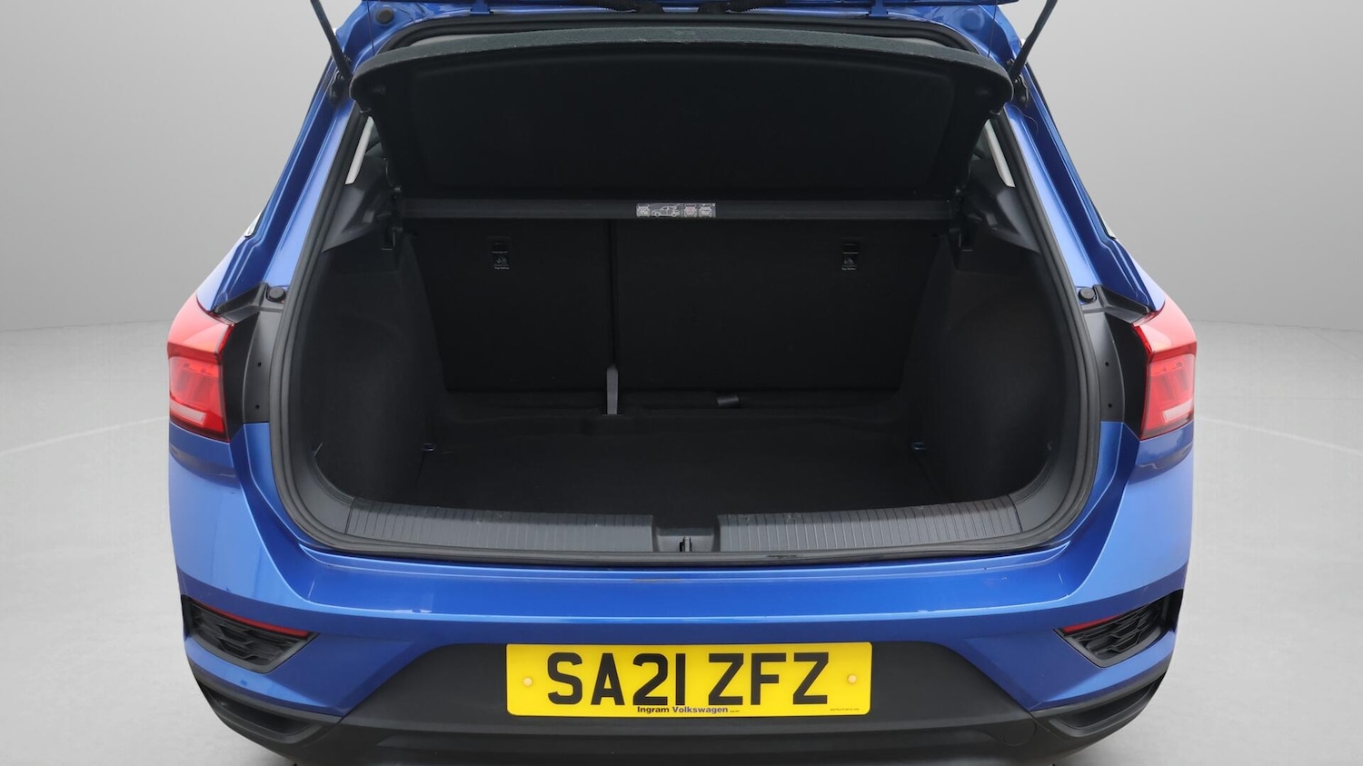 Used Volkswagen T-Roc 2021 for sale - 76659142: Photo 18