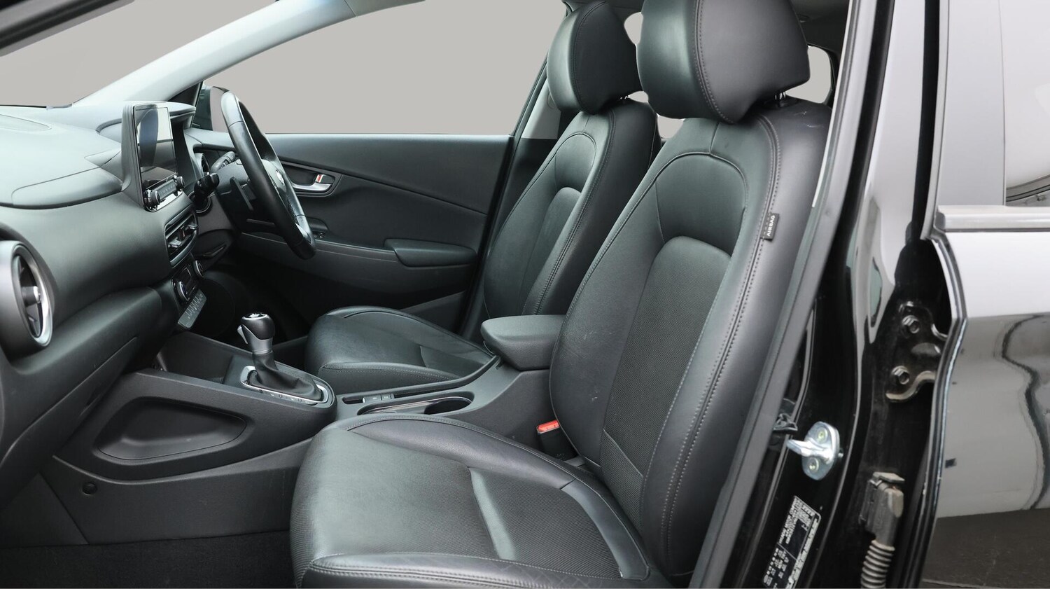 Used Hyundai KONA 2022 for sale - 76084683: Photo 15