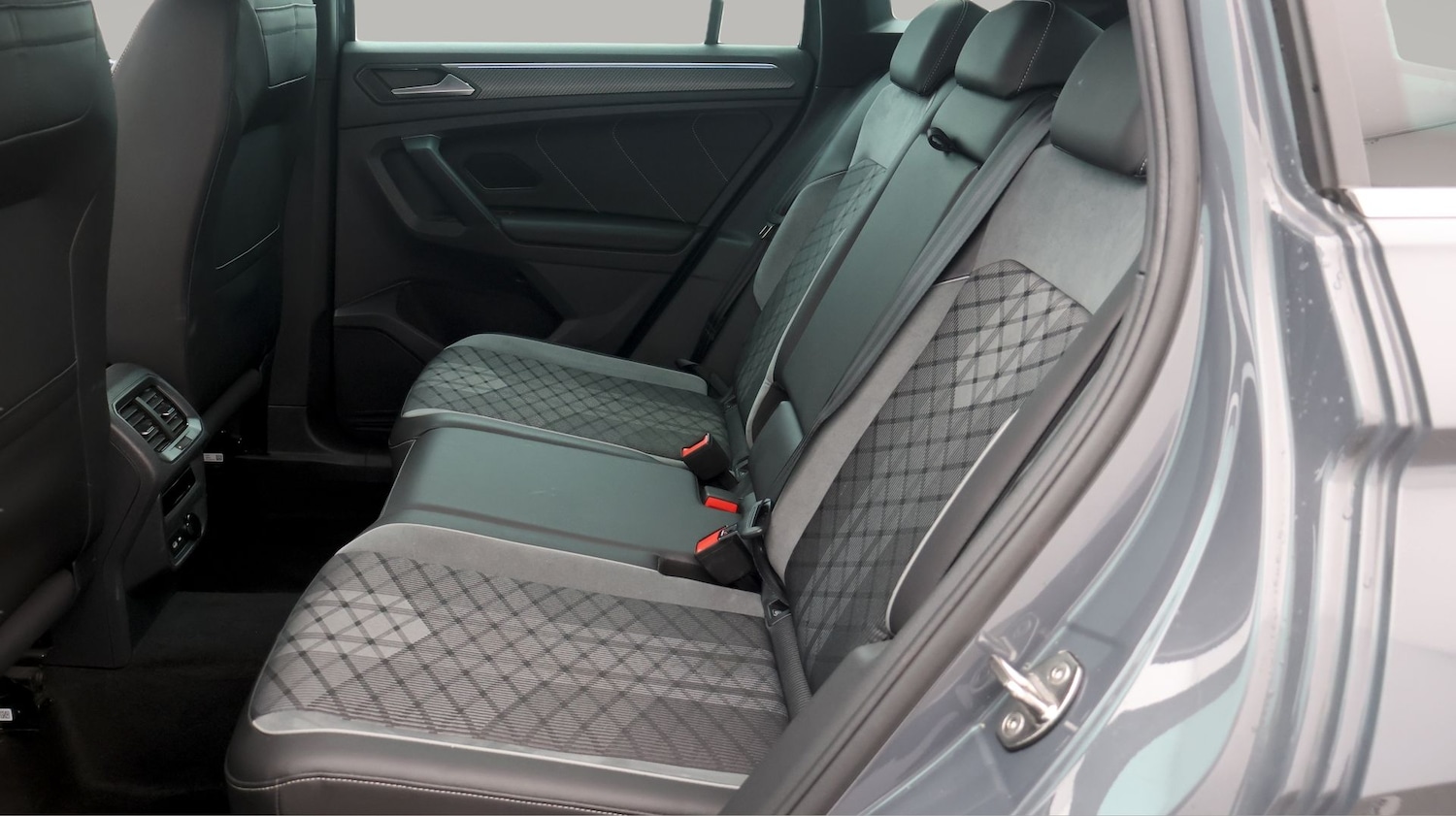 Used Volkswagen Tiguan 2024 for sale - 77516637: Photo 16