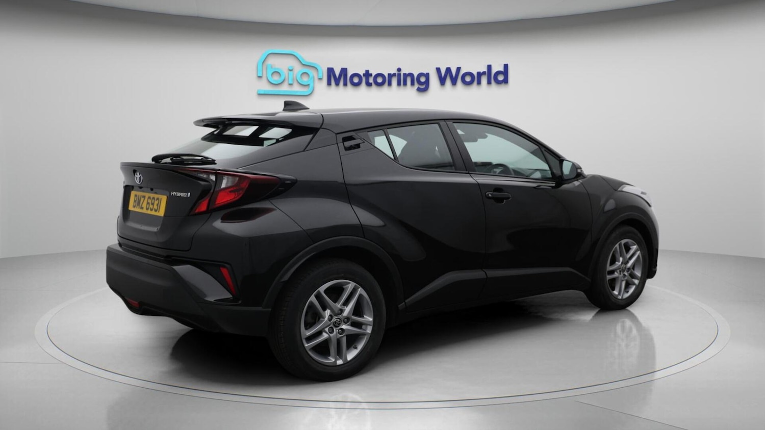 Used Toyota C-HR 2023 for sale - 76700791: Photo 8