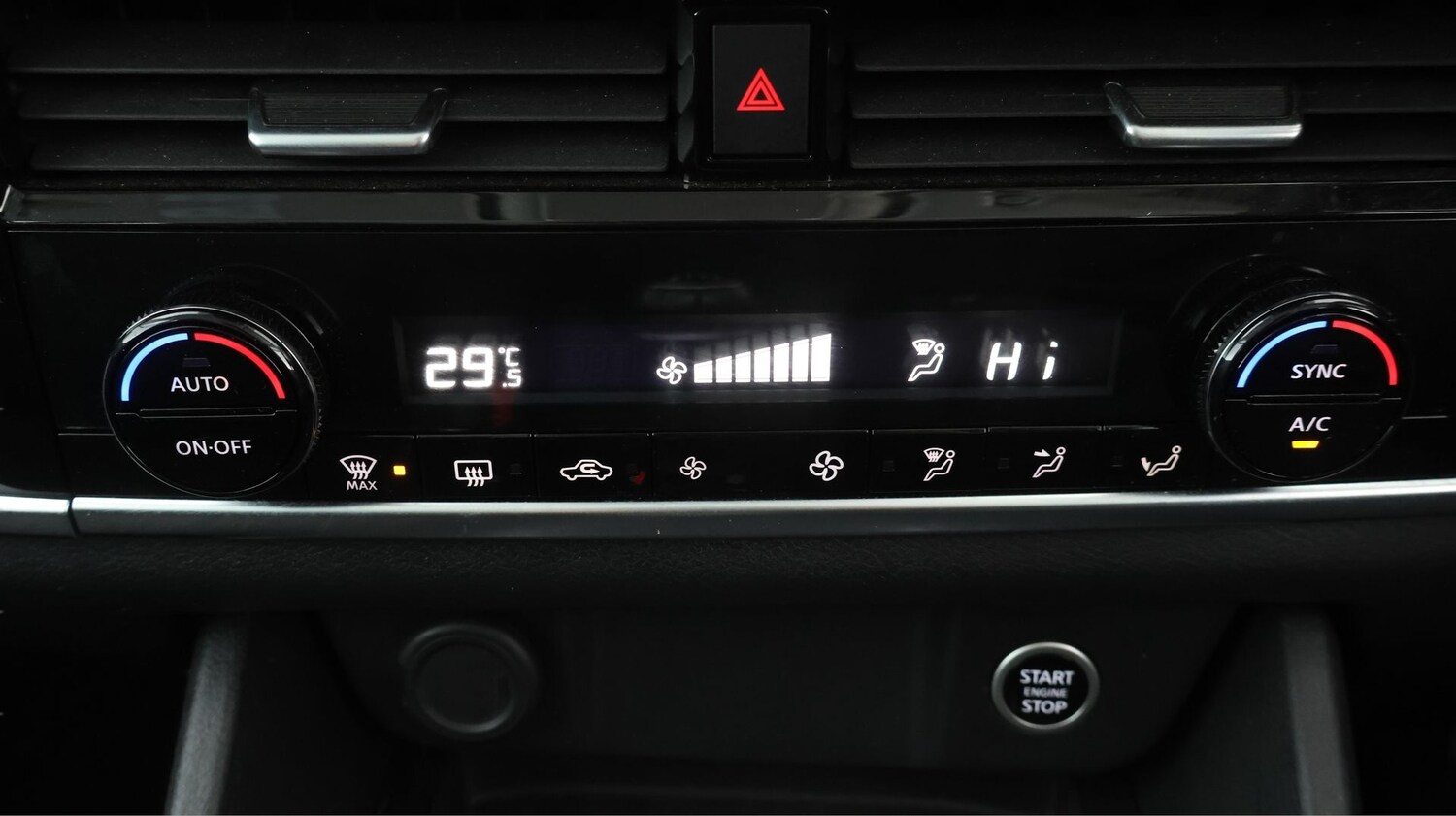 Used Nissan Qashqai 2024 for sale - 77848547: Photo 11