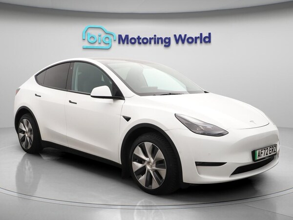 Used Tesla Model Y 2022 for sale - 76199646: Photo 1