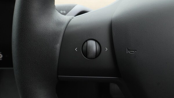 Used Tesla Model Y 2022 for sale - 76199646: Photo 23