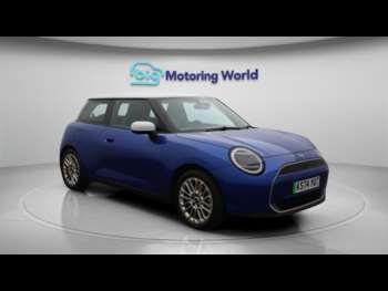 Used MINI Electric Cooper 2024 for sale - 74738032: Photo
