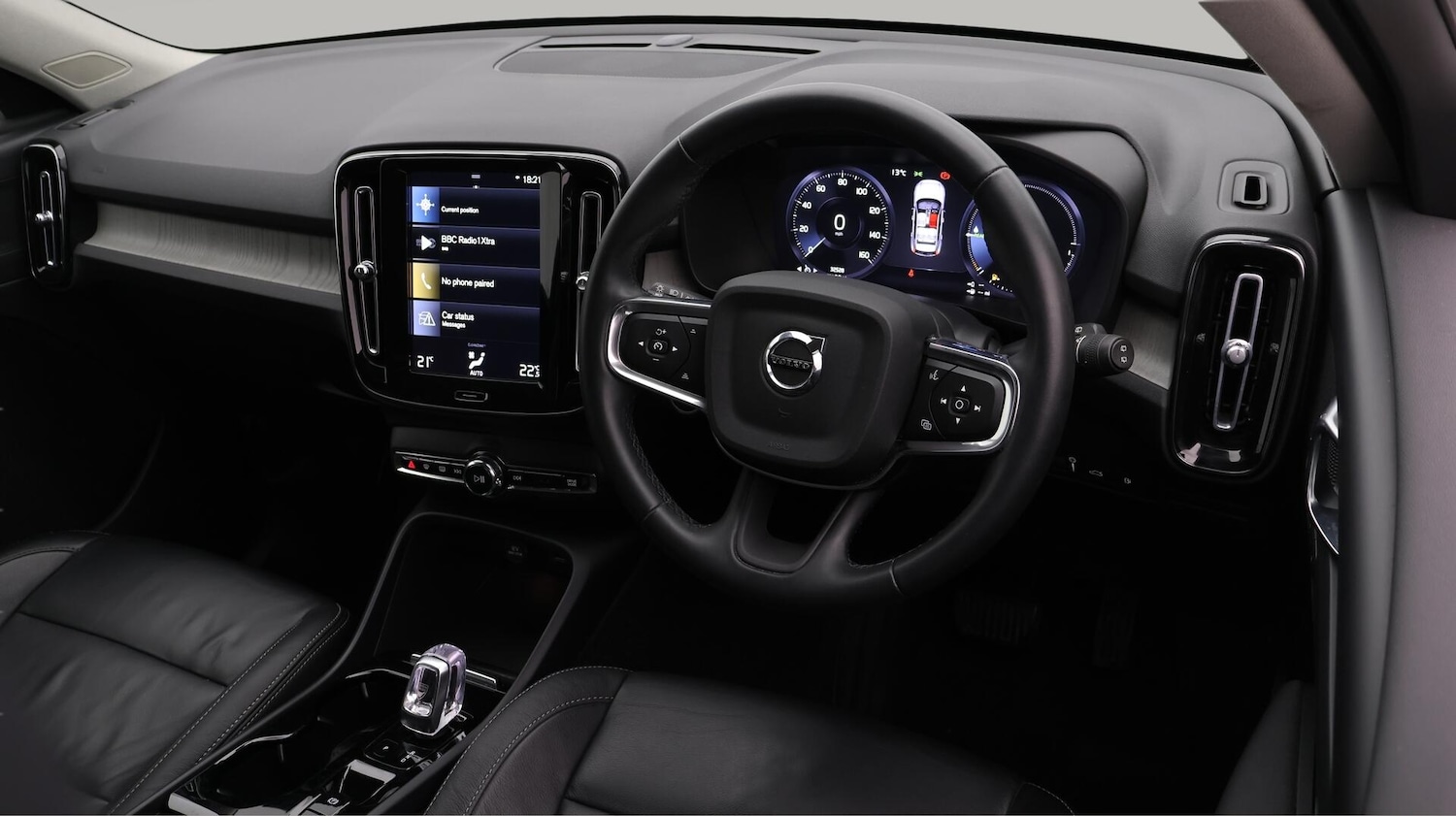 Used Volvo XC40 2021 for sale - 76633069: Photo 10