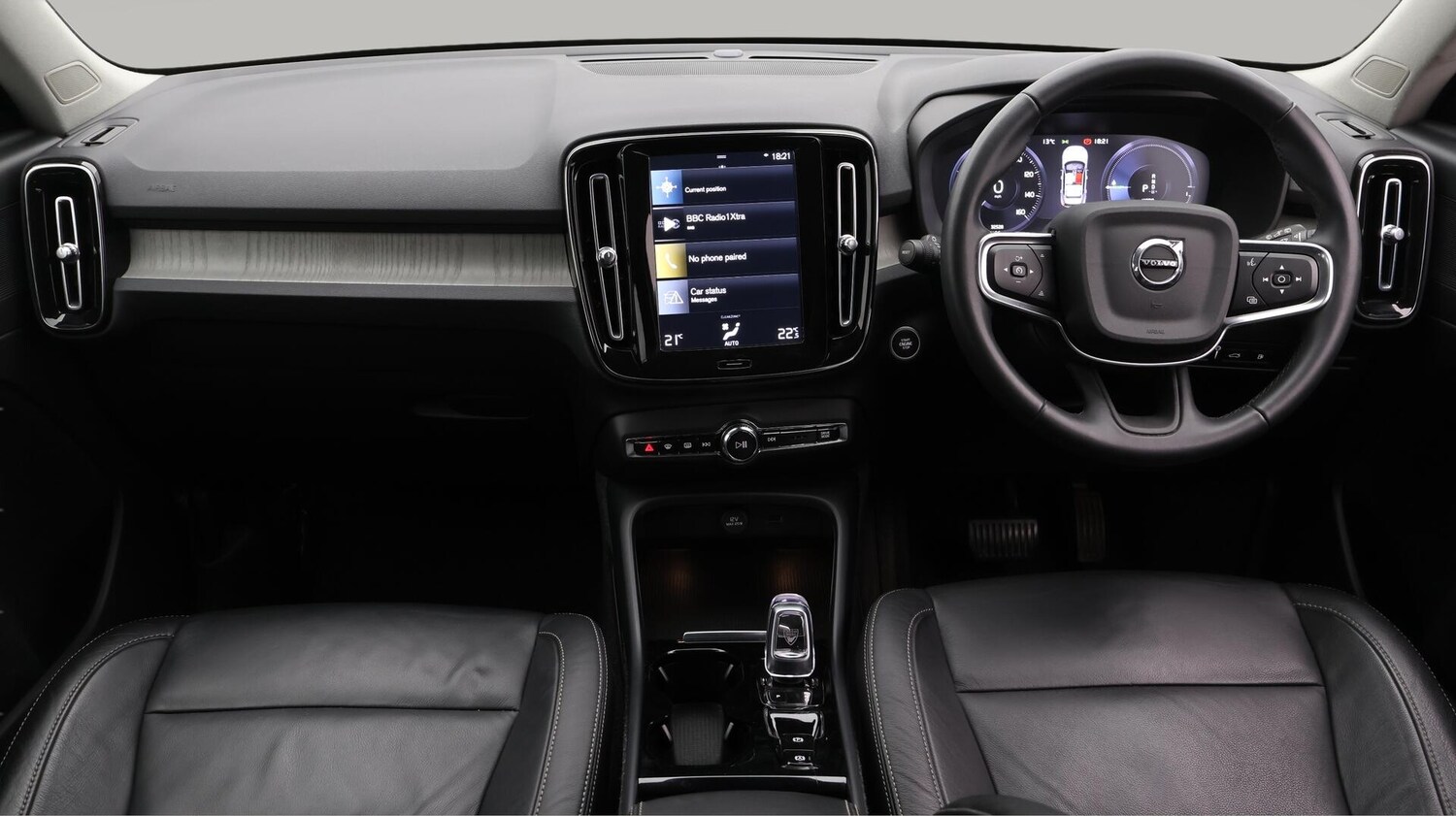 Used Volvo XC40 2021 for sale - 76633069: Photo 14