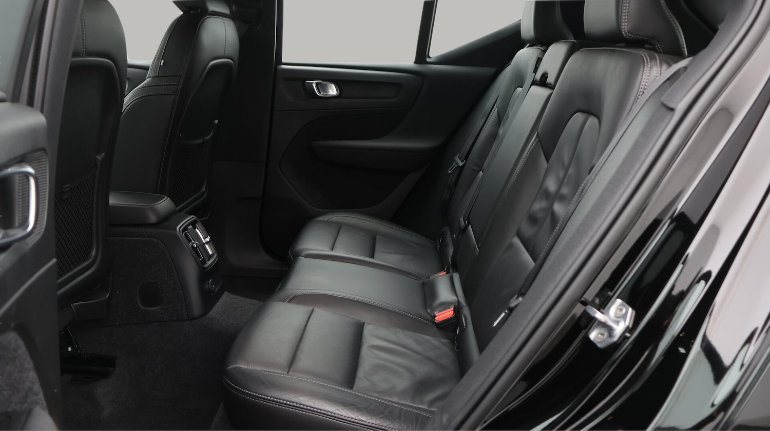 Used Volvo XC40 2021 for sale - 76633069: Photo 17