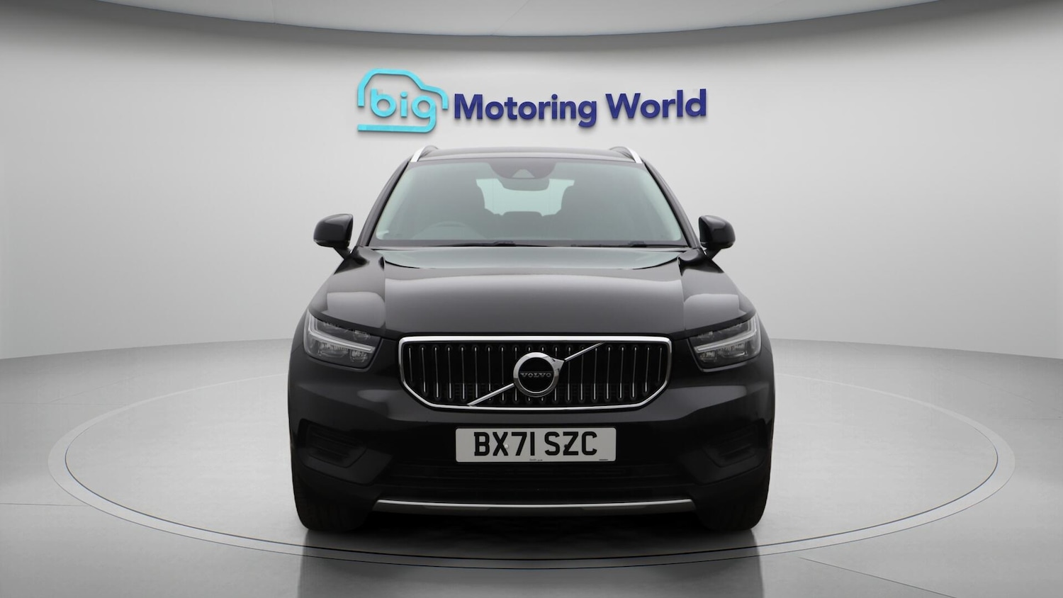 Used Volvo XC40 2021 for sale - 76633069: Photo 3