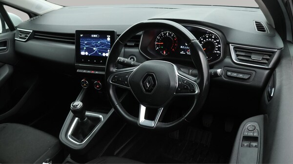 Used Renault Clio 2020 for sale - 76175273: Photo 10