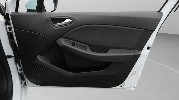 Used Renault Clio 2020 for sale - 76175273: Photo 16
