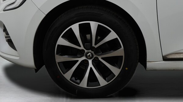 Used Renault Clio 2020 for sale - 76175273: Photo 19
