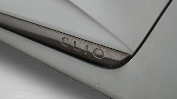Used Renault Clio 2020 for sale - 76175273: Photo 22