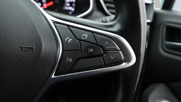 Used Renault Clio 2020 for sale - 76175273: Photo 25