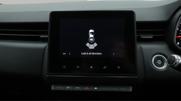 Used Renault Clio 2020 for sale - 76175273: Photo 26