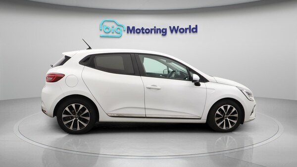 Used Renault Clio 2020 for sale - 76175273: Photo 9