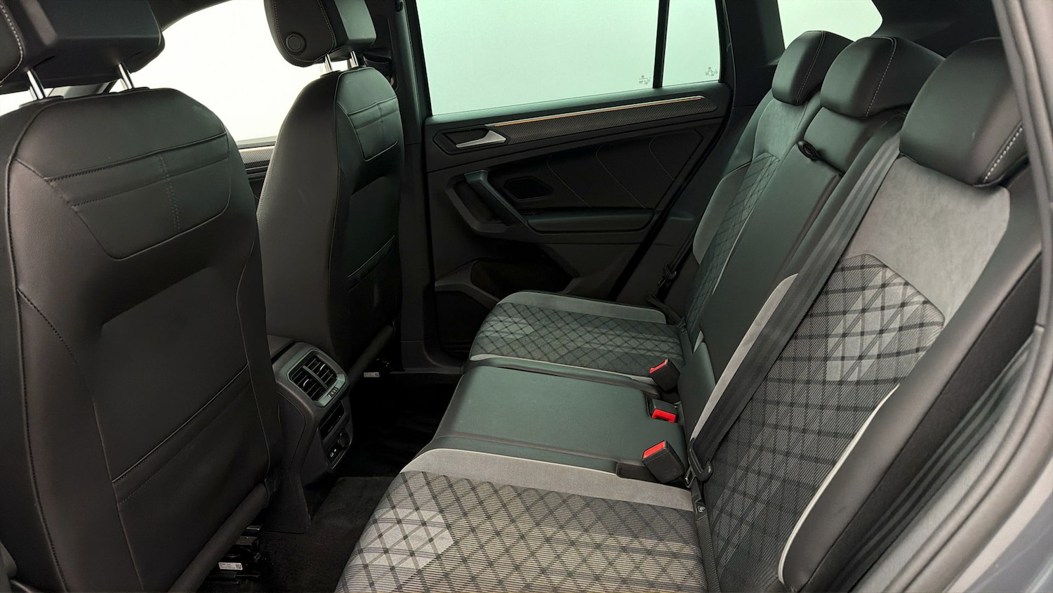 Used Volkswagen Tiguan 2023 for sale - 78042462: Photo 15