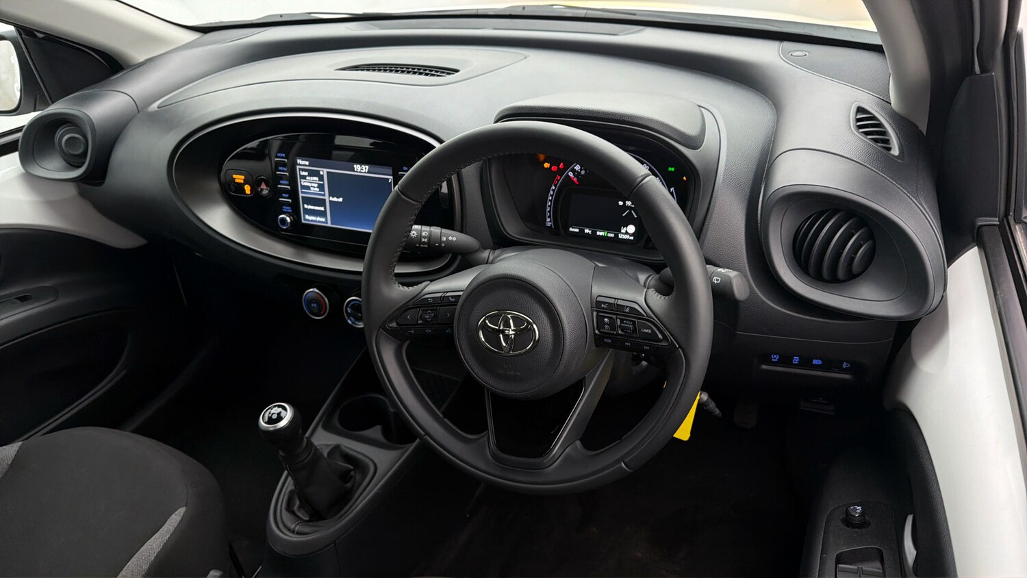 Used Toyota Aygo X for sale - 78163742: Photo 9