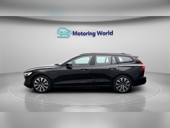 Used Volvo V60 2023 for sale - 78939180: Photo