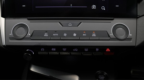 Used Peugeot 308 2023 for sale - 76284396: Photo 13