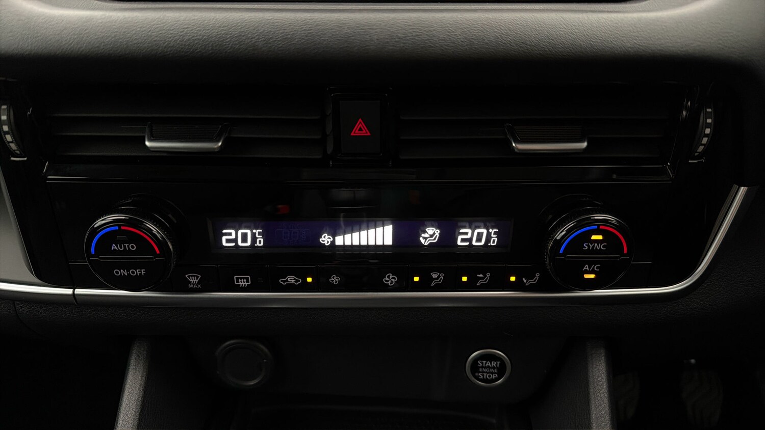 Used Nissan Qashqai for sale - 78027610: Photo 11