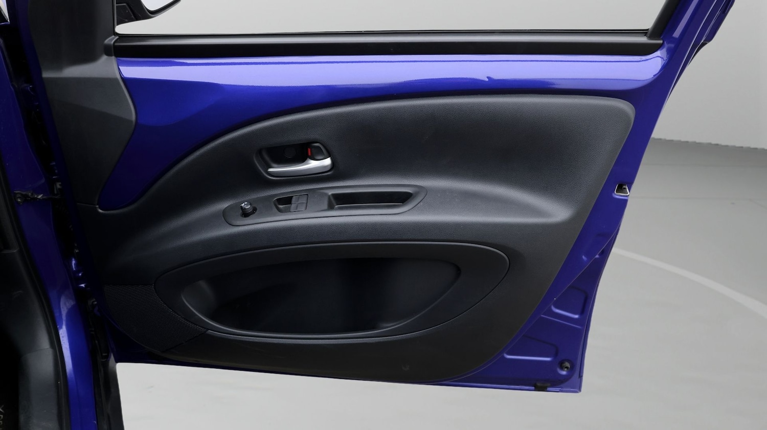 Used Toyota Aygo X 2024 for sale - 77516401: Photo 15