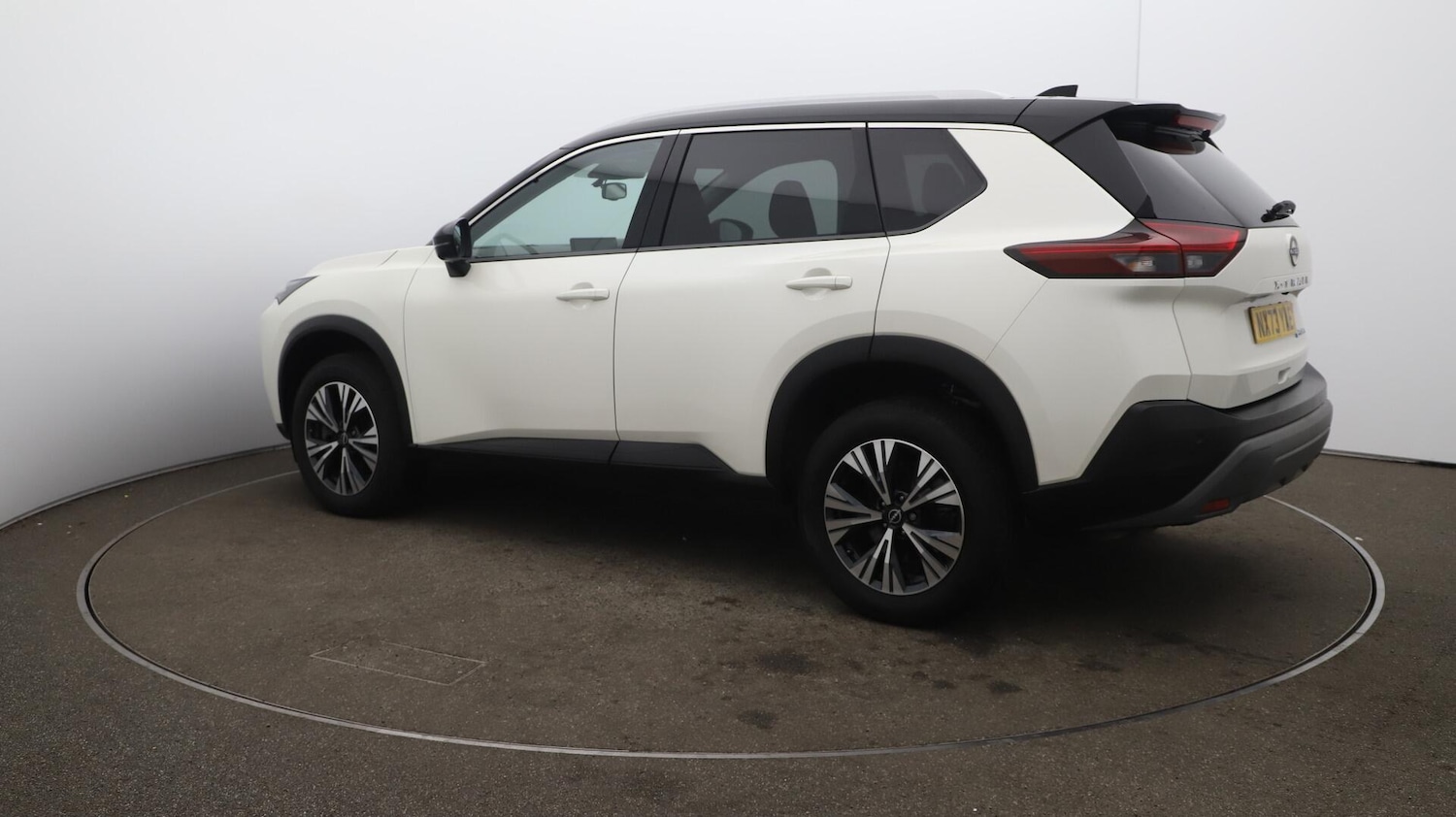 Used Nissan X-Trail 2023 for sale - 76137875: Photo 12
