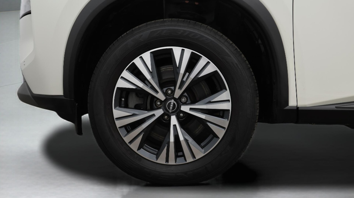 Used Nissan X-Trail 2023 for sale - 76137875: Photo 29