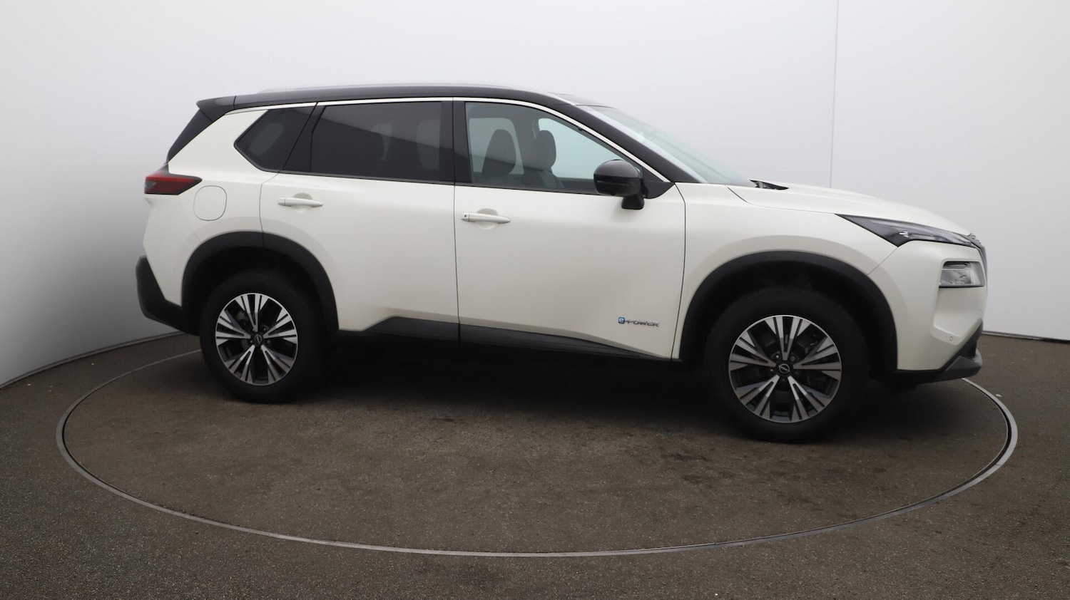 Used Nissan X-Trail 2023 for sale - 76137875: Photo 36
