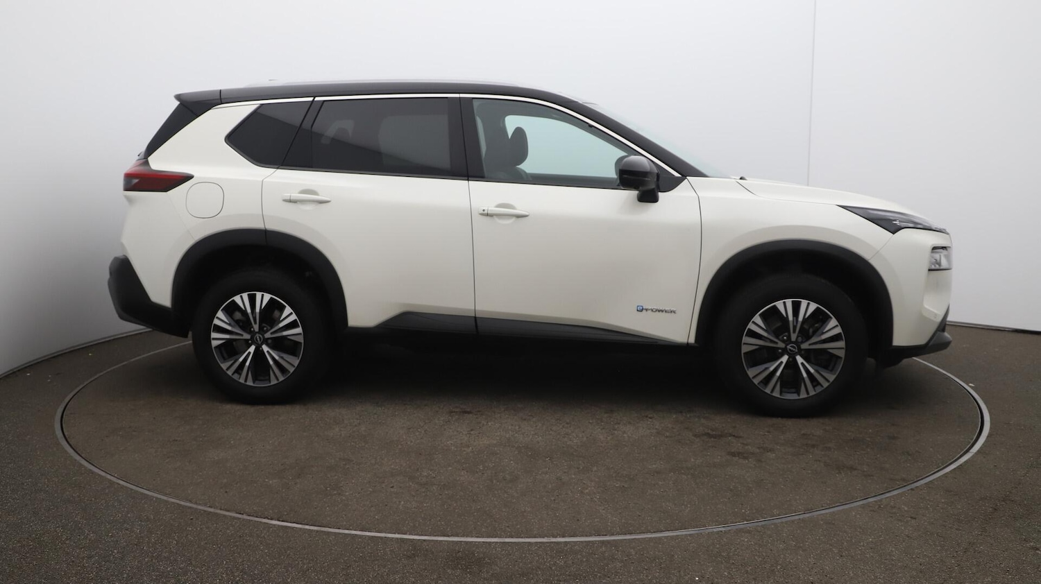 Used Nissan X-Trail 2023 for sale - 76137875: Photo 38