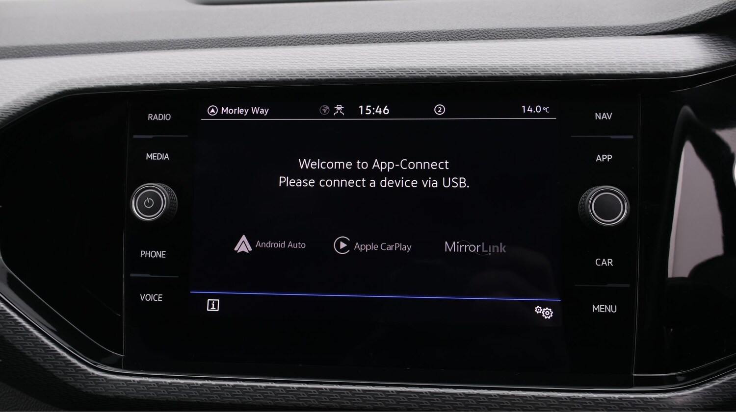 Used Volkswagen T-Cross 2023 for sale - 77872369: Photo 24