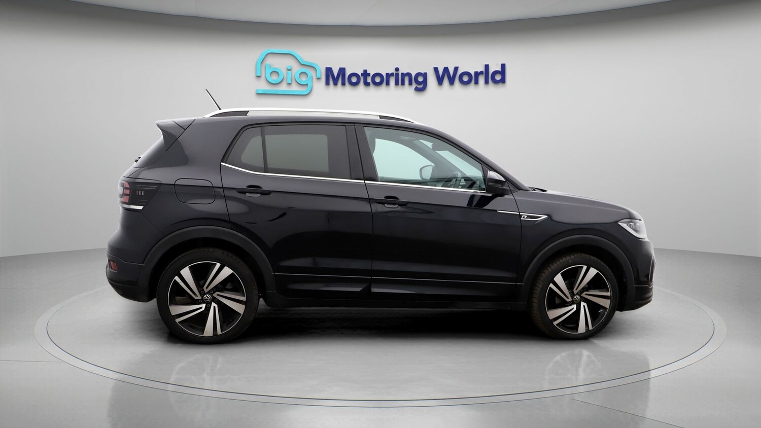 Used Volkswagen T-Cross 2023 for sale - 77872369: Photo 8