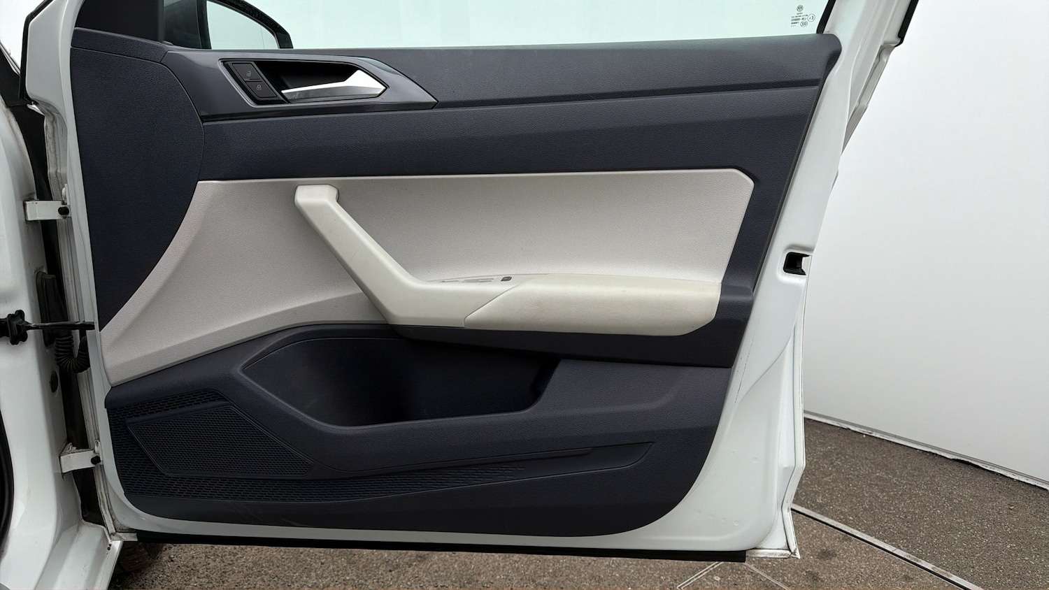 Used Volkswagen Polo for sale - 78107149: Photo 14