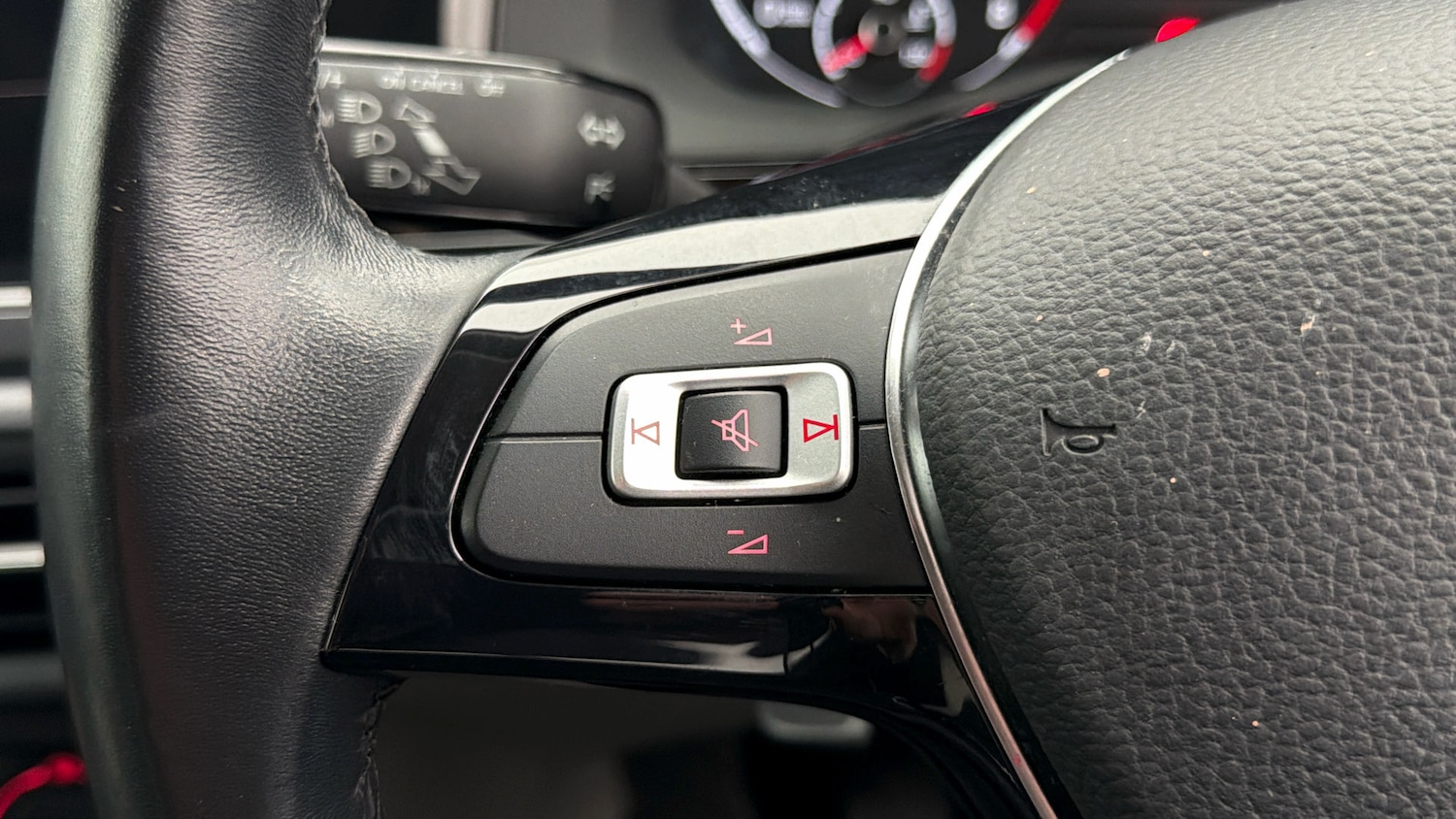 Used Volkswagen Polo for sale - 78107149: Photo 21