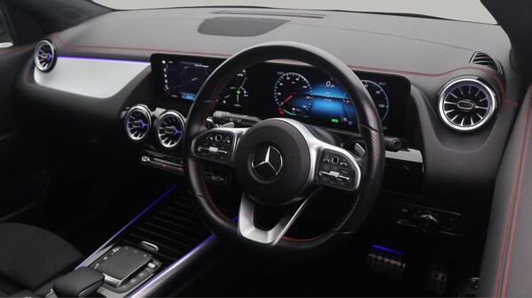 Used Mercedes-Benz EQA 2021 for sale - 76283268: Photo 10