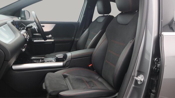 Used Mercedes-Benz EQA 2021 for sale - 76283268: Photo 15