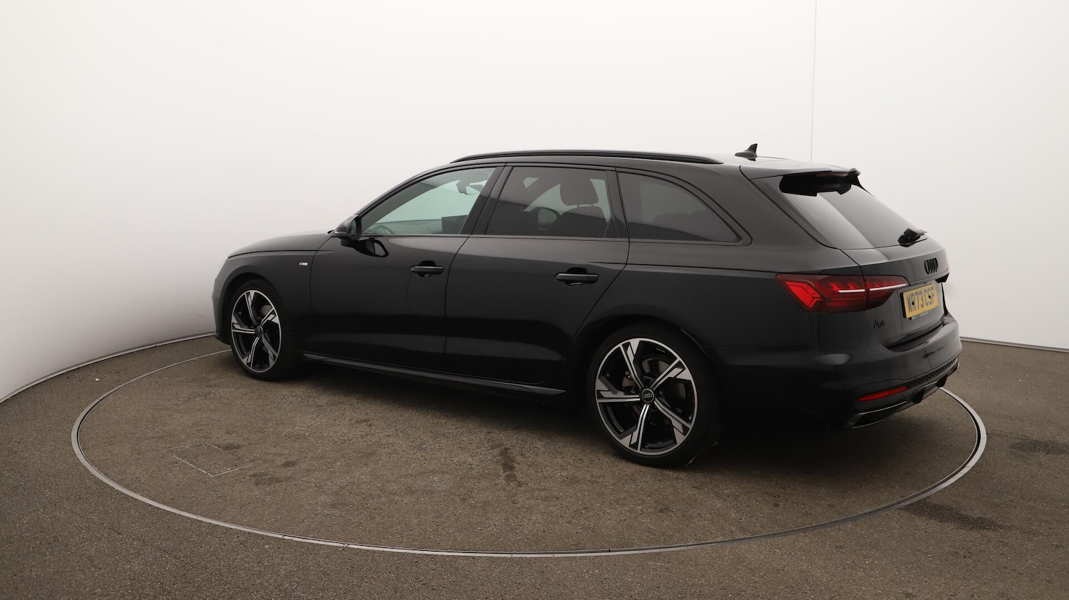 Used Audi A4 Avant 2023 for sale - 76138089: Photo 37
