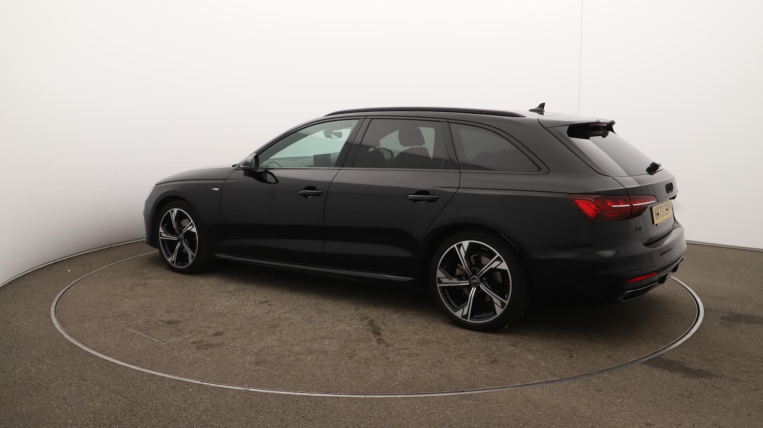 Used Audi A4 Avant 2023 for sale - 76138089: Photo 38