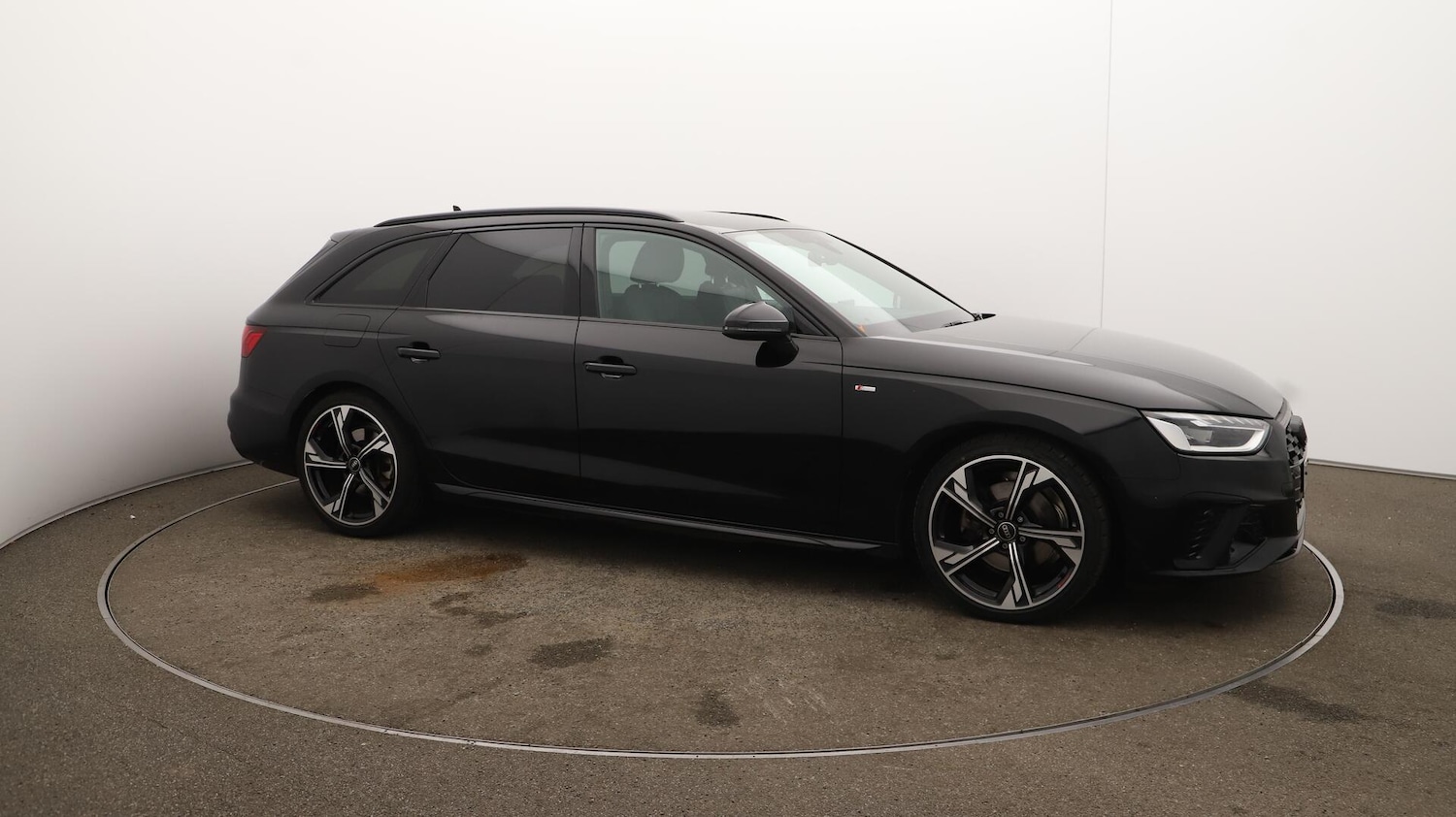 Used Audi A4 Avant 2023 for sale - 76138089: Photo 48