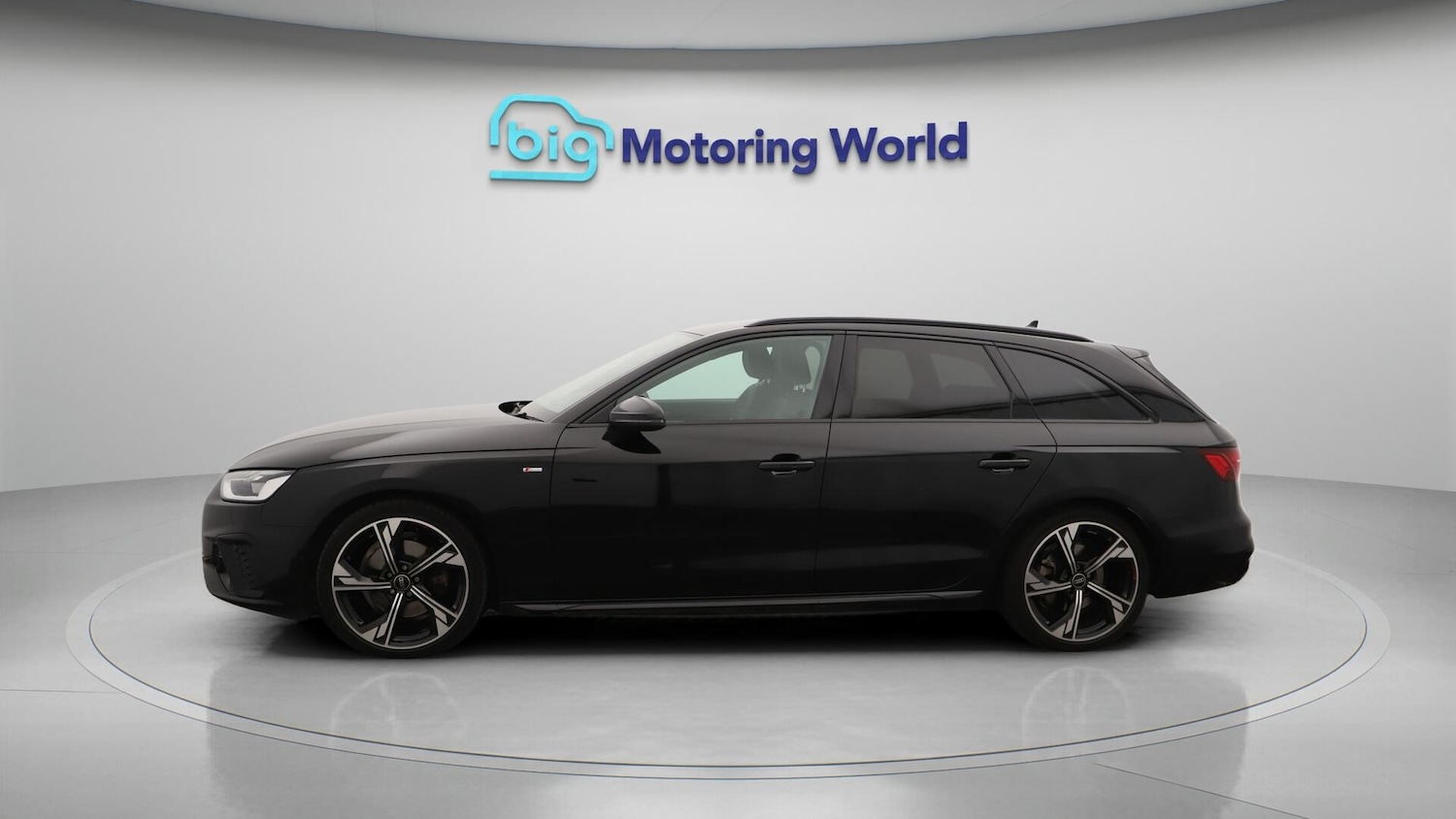 Used Audi A4 Avant 2023 for sale - 76138089: Photo 5