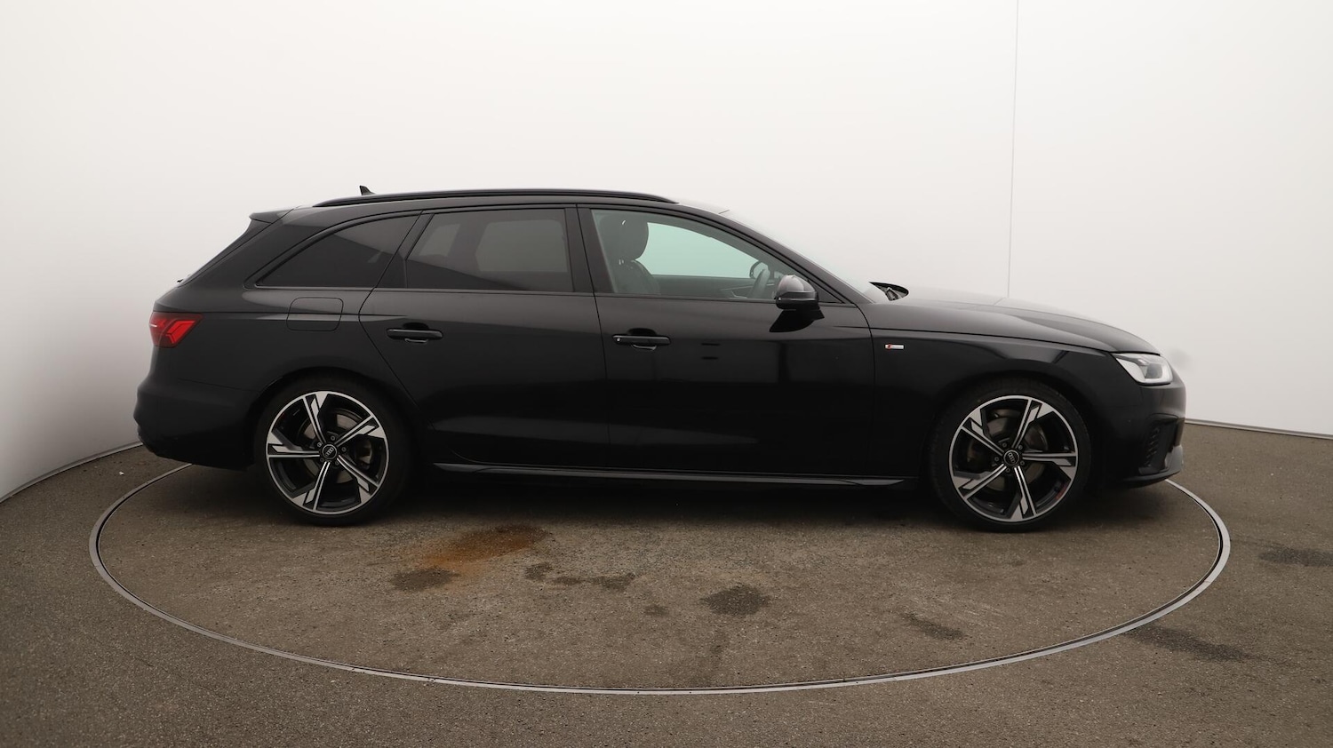 Used Audi A4 Avant 2023 for sale - 76138089: Photo 51